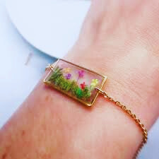 Resin Flower Bracelet